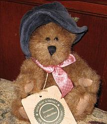 Carley Bearsworth Boyds Plush